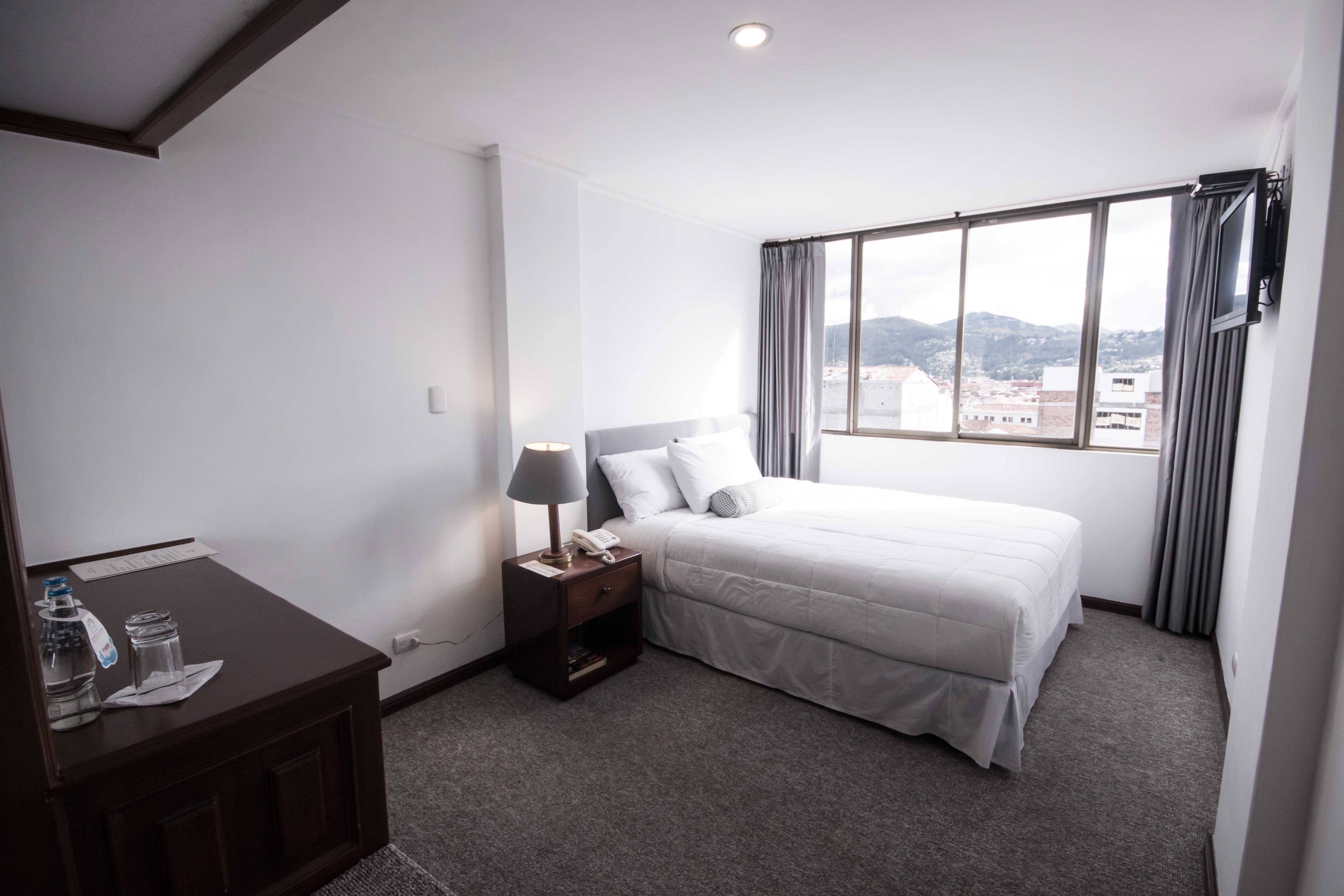 Hotel Presidente كوينكا المظهر الخارجي الصورة