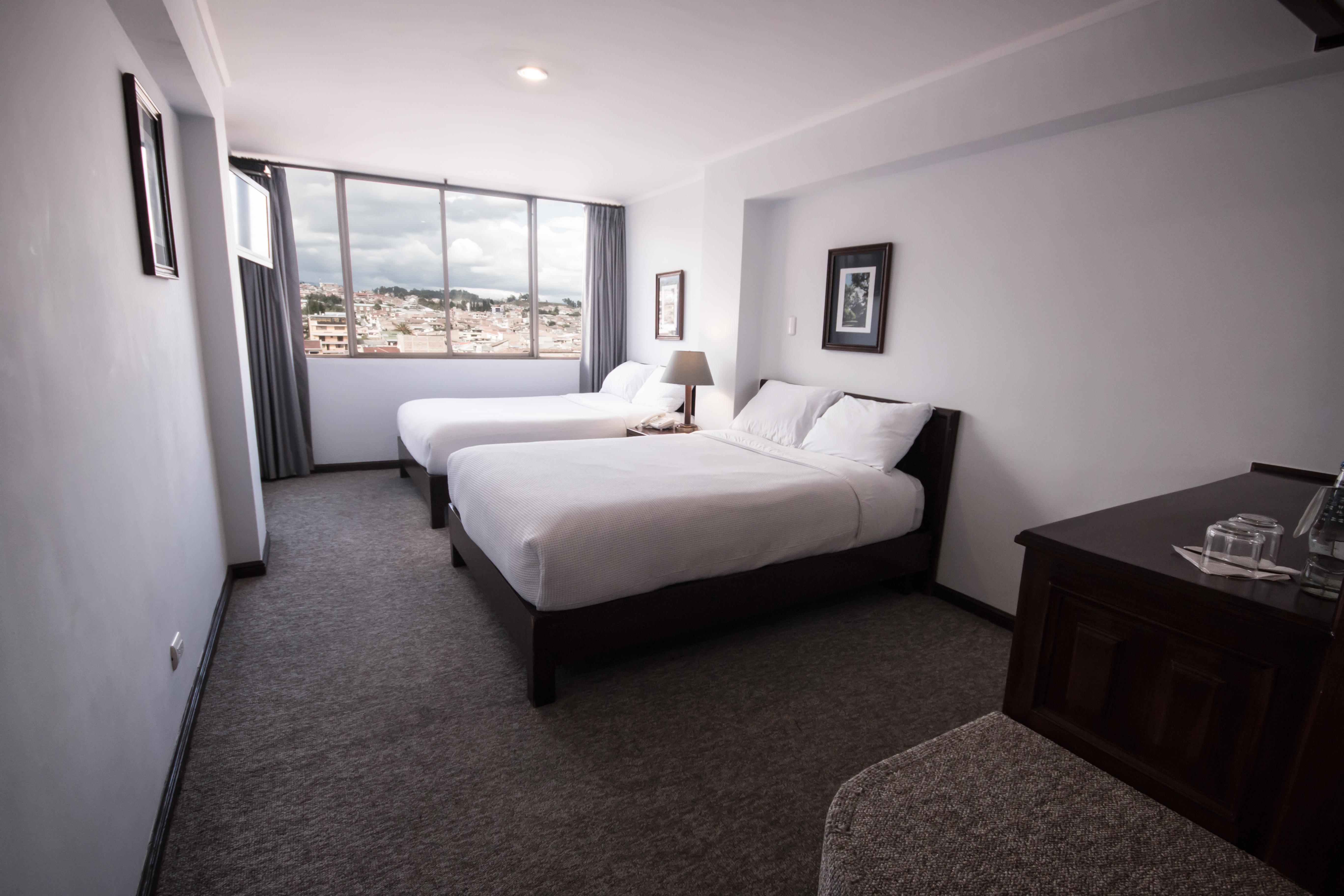 Hotel Presidente كوينكا المظهر الخارجي الصورة