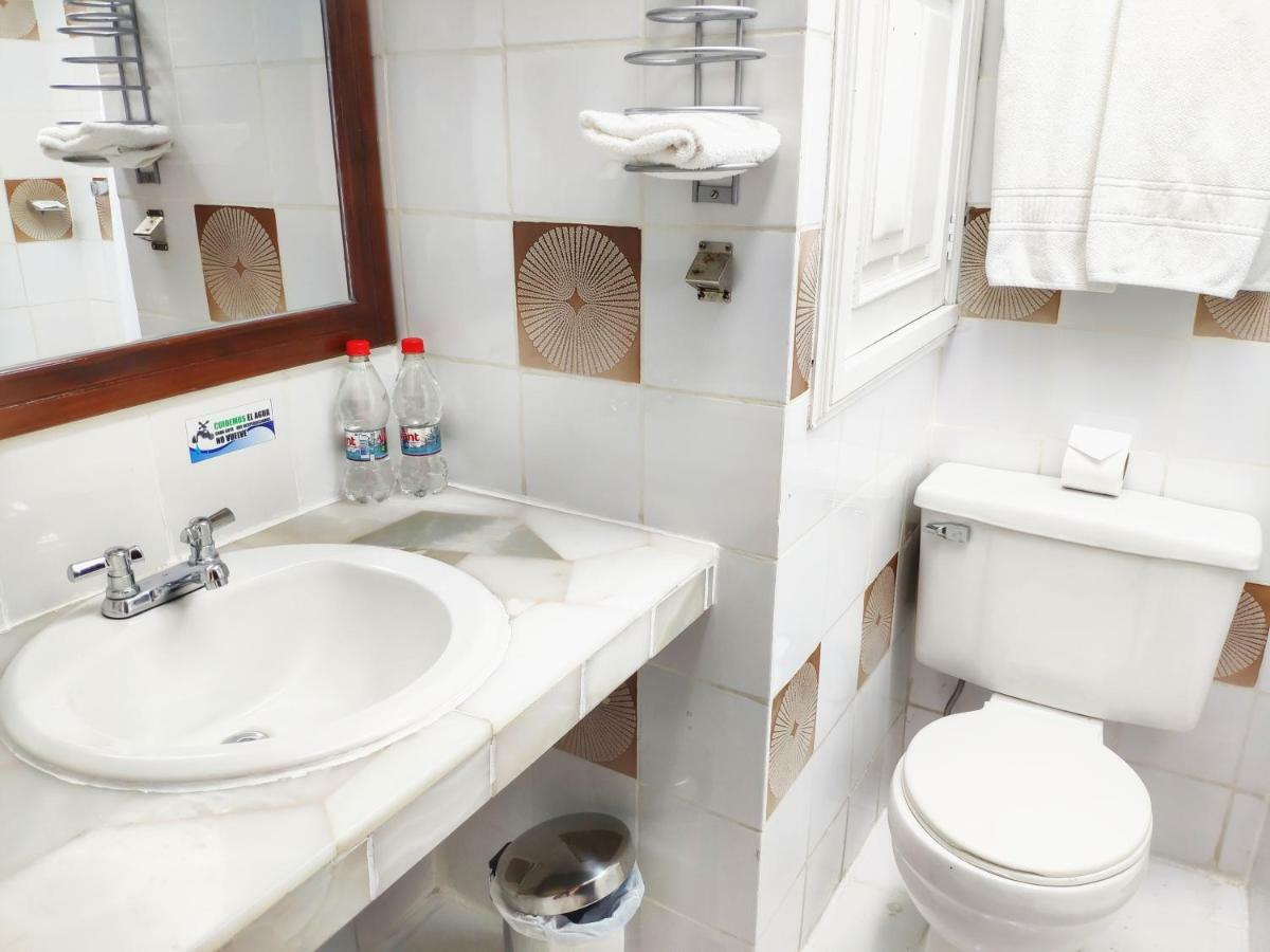 Hotel Presidente كوينكا المظهر الخارجي الصورة
