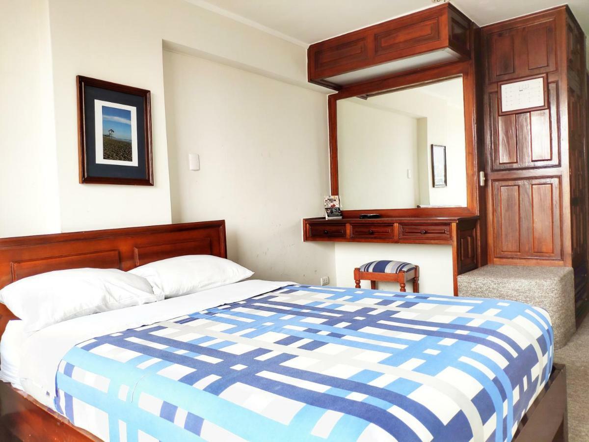 Hotel Presidente كوينكا المظهر الخارجي الصورة